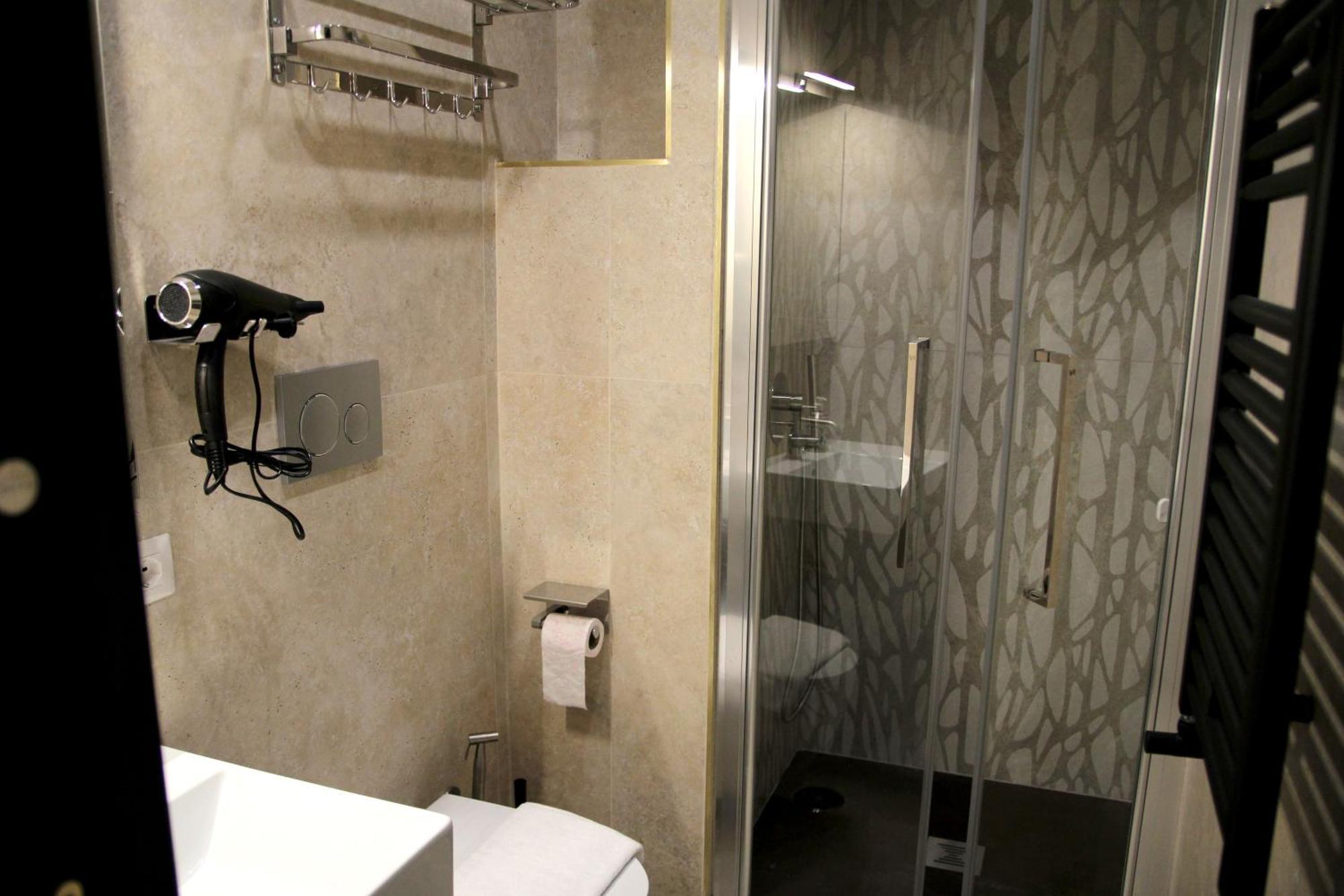 Joyful 148 Luxury Guest House Powered By Joyful Termini Boutique Guest House Rzym Zewnętrze zdjęcie