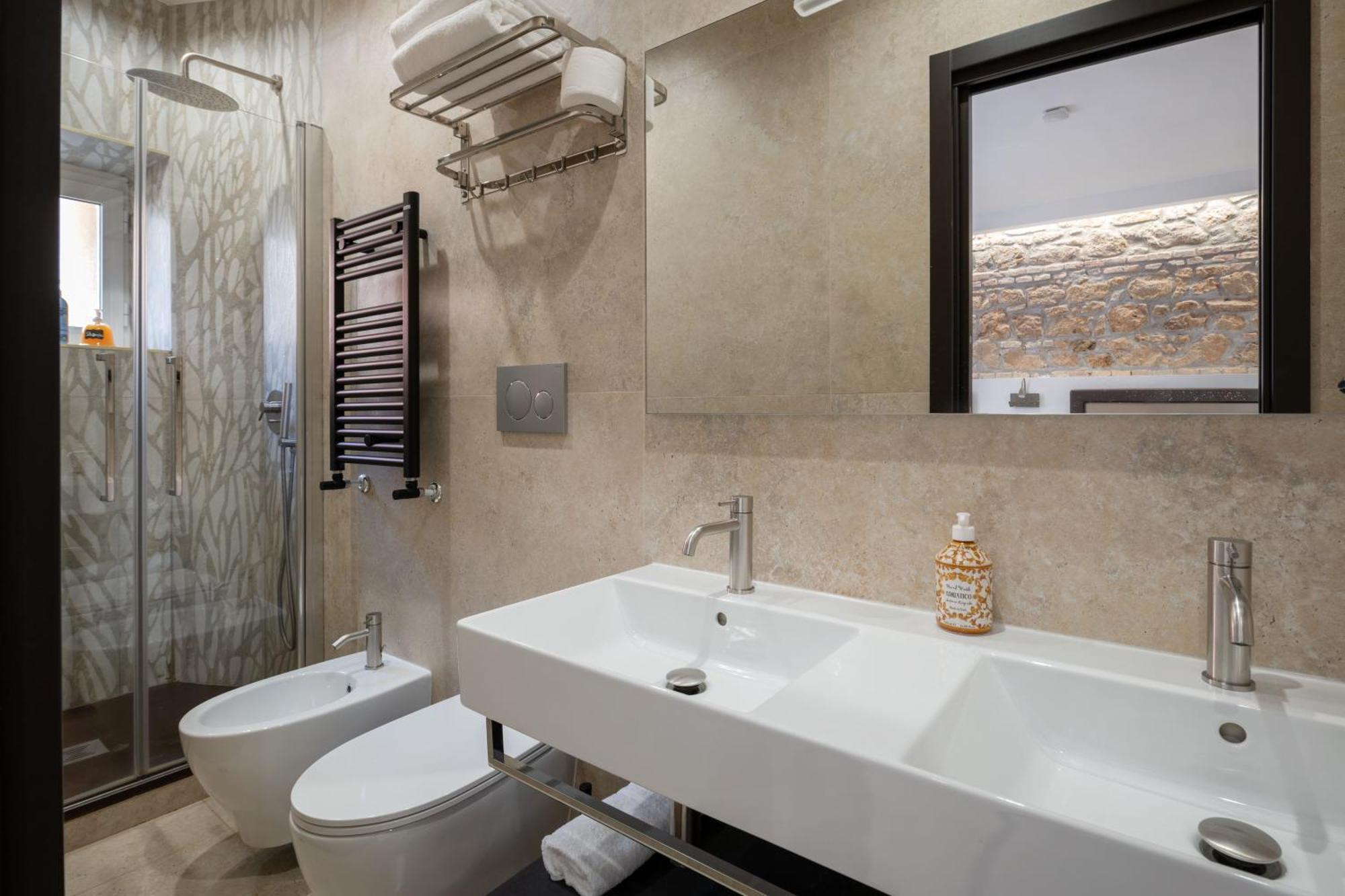 Joyful 148 Luxury Guest House Powered By Joyful Termini Boutique Guest House Rzym Zewnętrze zdjęcie